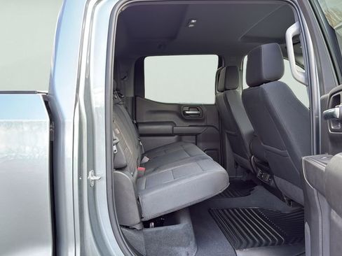 Used 2024 Chevrolet Silverado 1500 Custom Trail Boss w/ Dark Appearance Package image 12