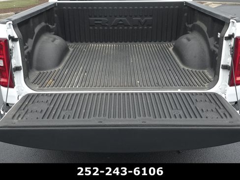 Used 2025 RAM 1500 Big Horn AWD/4WD image 31