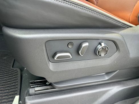 New 2026 GMC Sierra 2500 Denali Ultimate image 17