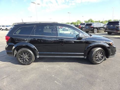Used 2019 Dodge Journey SE w/ Blacktop Package FWD image 20