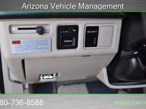 Used 1990 Acura Legend L image 40