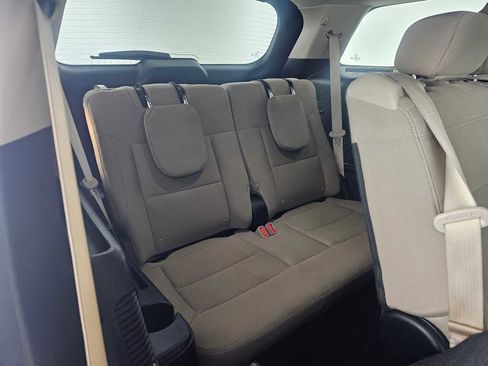 Used 2022 Ford Explorer 2WD image 13