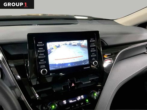 Used 2024 Toyota Camry SE FWD image 27