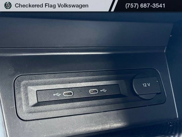 Used 2023 Volkswagen Atlas SE w/ Black Wheel Package FWD image 40