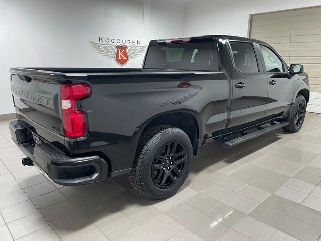 Used 2023 Chevrolet Silverado 1500 RST AWD/4WD image 6