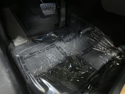 Used 2023 Lexus ES 300h w/ Premium Package image 17