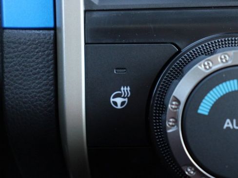 New 2025 Toyota Tacoma TRD Sport image 17