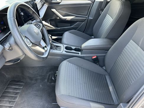 Used 2025 Volkswagen Jetta S FWD image 17