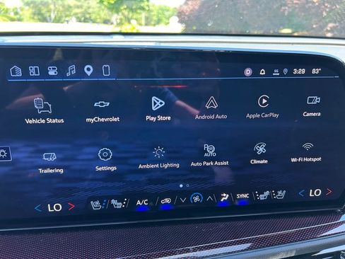 Certified 2026 Chevrolet Traverse RS FWD image 31
