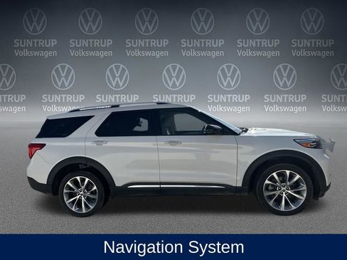 Used 2022 Ford Explorer Platinum w/ Equipment Group 601A image 8