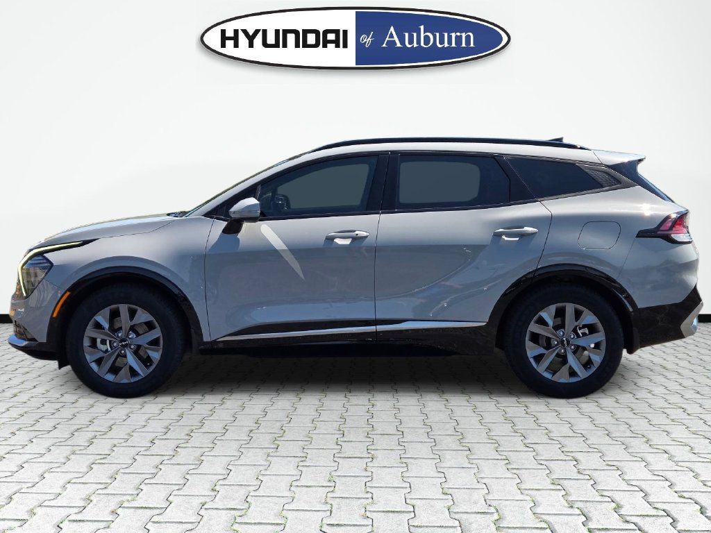 Used 2025 Kia Sportage SX FWD image 10