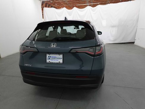 Used 2024 Honda HR-V LX image 5