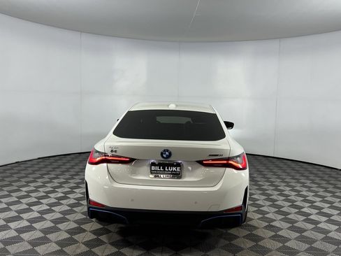 Used 2023 BMW i4 eDrive35 image 8