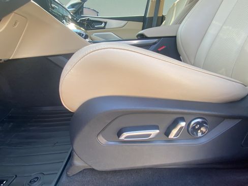 Used 2025 Acura MDX SH-AWD w/ Technology Package image 13