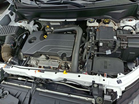 Certified 2024 Chevrolet Equinox LS FWD image 29
