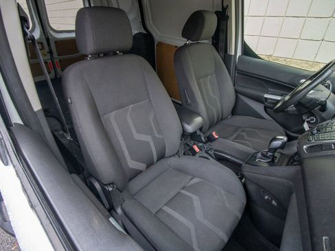 Used 2015 Ford Transit Connect XLT image 21