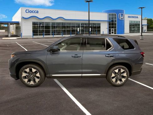 New 2026 Honda Pilot Elite image 2