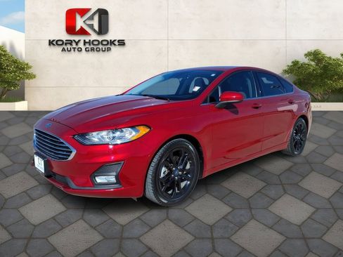 Used 2020 Ford Fusion SE w/ Equipment Group 151A image 1
