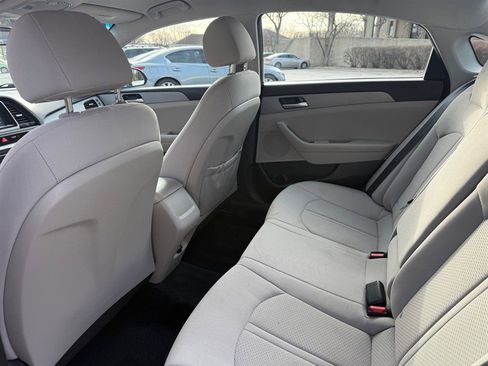 Used 2018 Hyundai Sonata SE image 18