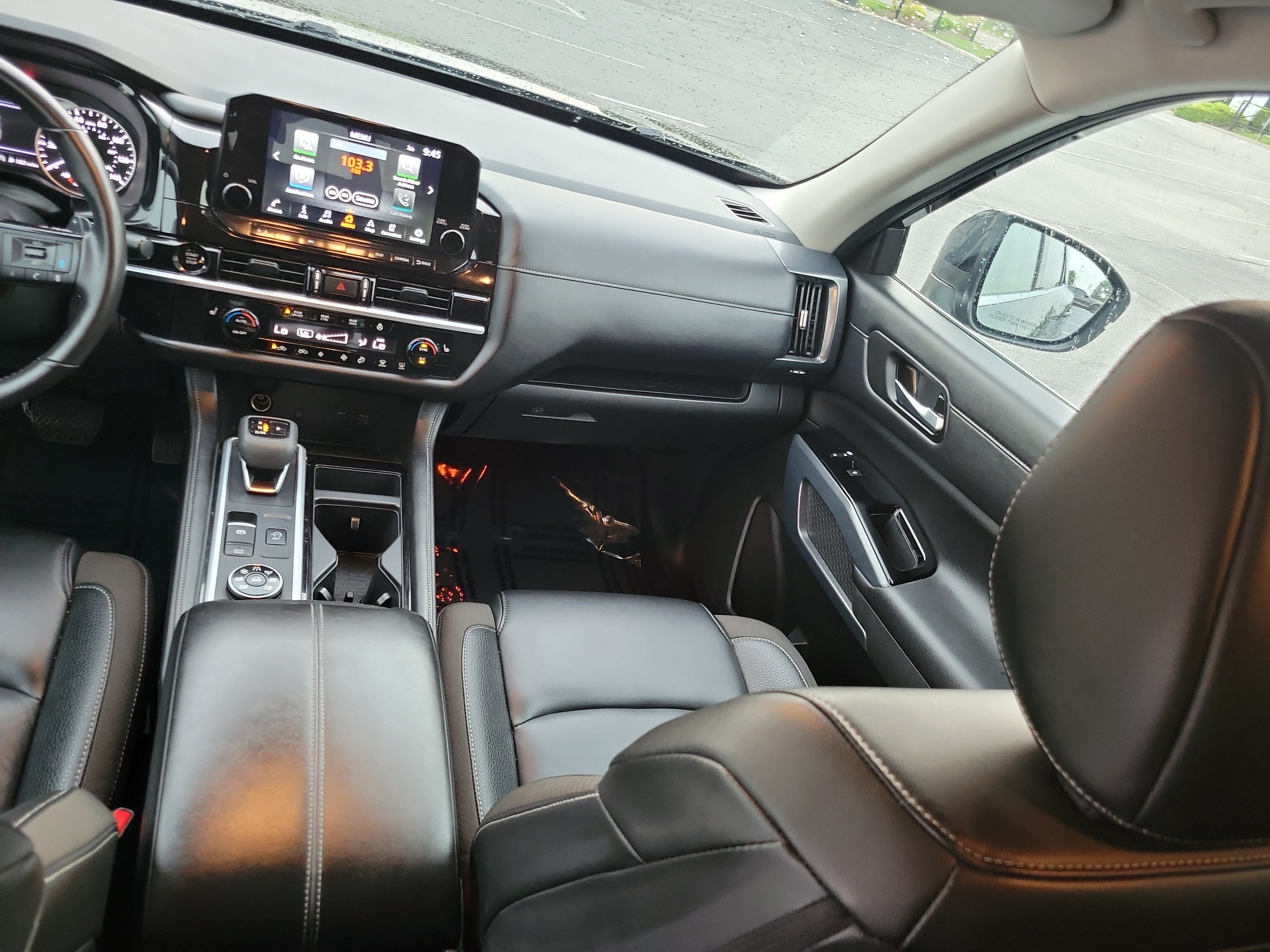 Used 2025 Nissan Pathfinder SL AWD/4WD image 15