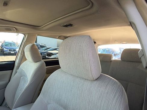 Used 2014 Subaru Outback 2.5i Premium image 22