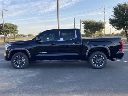 New 2026 Toyota Tundra Limited image 7