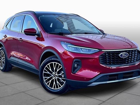 Certified 2023 Ford Escape SE w/ PHEV Premium Package image 2