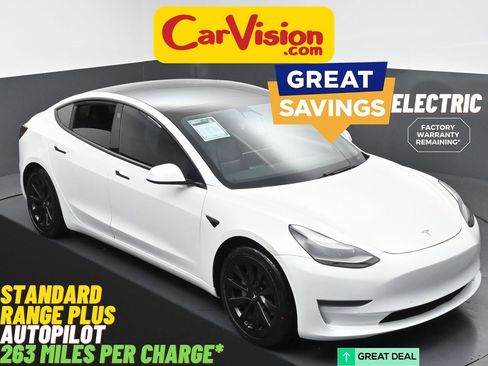 Used 2021 Tesla Model 3 Standard Range Plus image 1