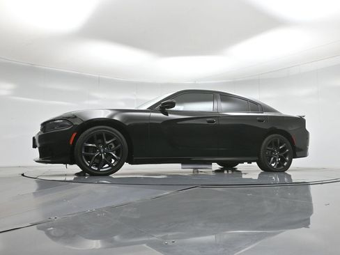 Used 2022 Dodge Charger GT w/ Blacktop Package image 8
