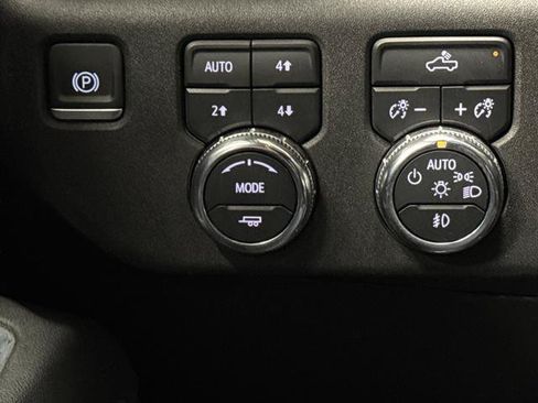 Used 2024 GMC Sierra 1500 Elevation AWD/4WD image 24