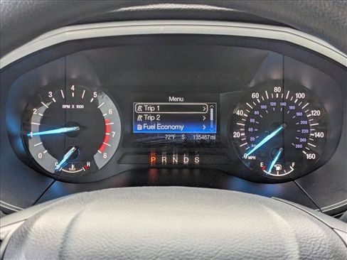 Used 2015 Ford Edge SE image 11