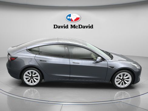 Used 2021 Tesla Model 3 Standard Range Plus RWD image 38