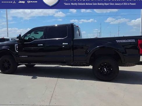 Used 2022 Ford F350 King Ranch w/ Tremor Off-Road Package AWD/4WD image 5