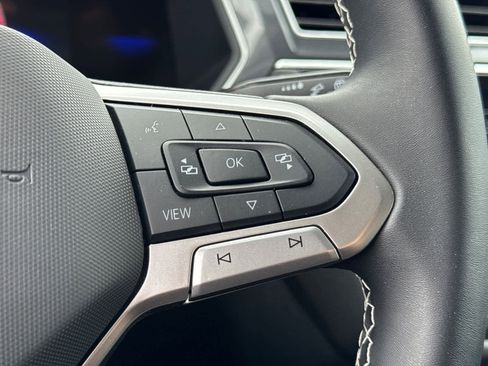 Used 2024 Volkswagen Tiguan S image 20