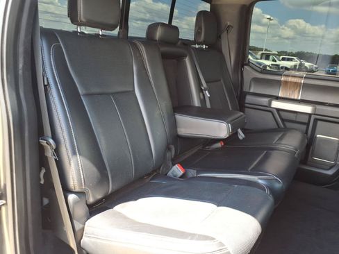 Used 2018 Ford F150 Lariat AWD/4WD image 8