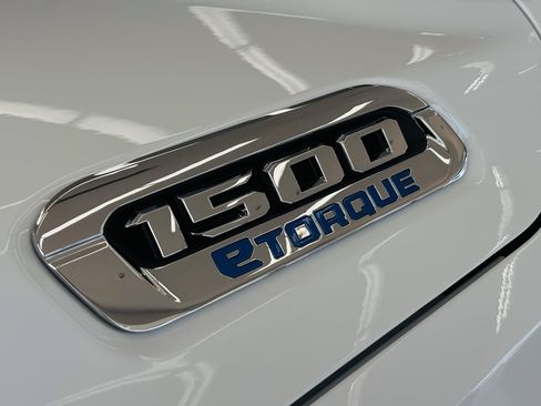 Used 2026 RAM 1500 Big Horn AWD/4WD image 18