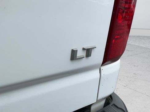 Used 2024 Chevrolet Silverado 2500 LT AWD/4WD image 28