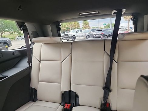 Used 2024 Cadillac Escalade Sport RWD image 12