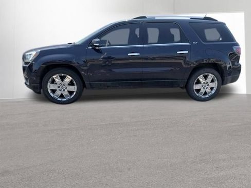 Used 2017 GMC Acadia Limited SLT FWD image 2
