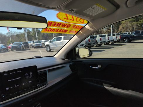 Used 2022 Kia Rio S image 22