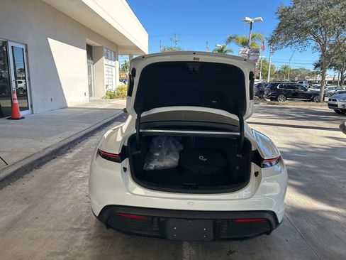 Used 2023 Porsche Taycan Base w/ Premium Package image 33