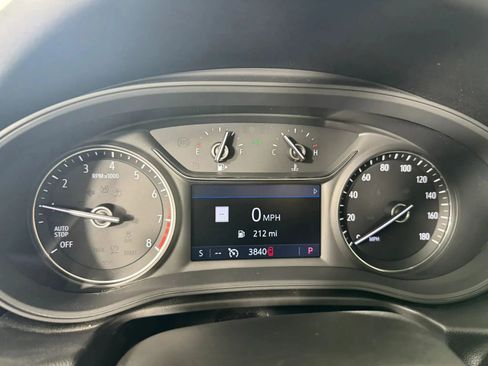 Used 2019 Buick Regal Preferred w/ Driver Confidence Package I image 14