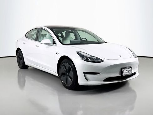 Used 2018 Tesla Model 3 Mid Range image 3