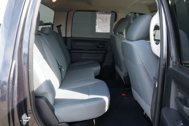 Used 2017 RAM 1500 Express AWD/4WD image 25
