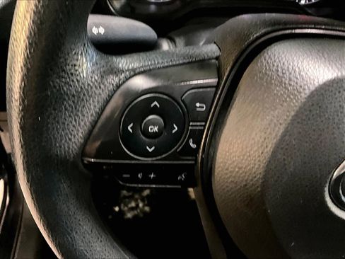 Used 2023 Toyota Corolla LE image 22