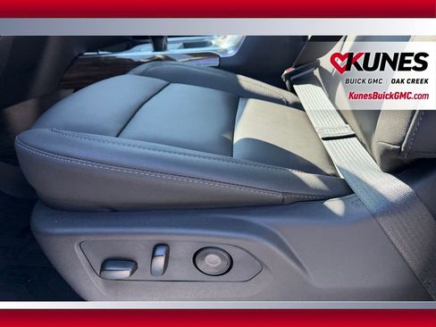 New 2026 GMC Sierra 1500 Elevation w/ Elevation Premium Package AWD/4WD image 9