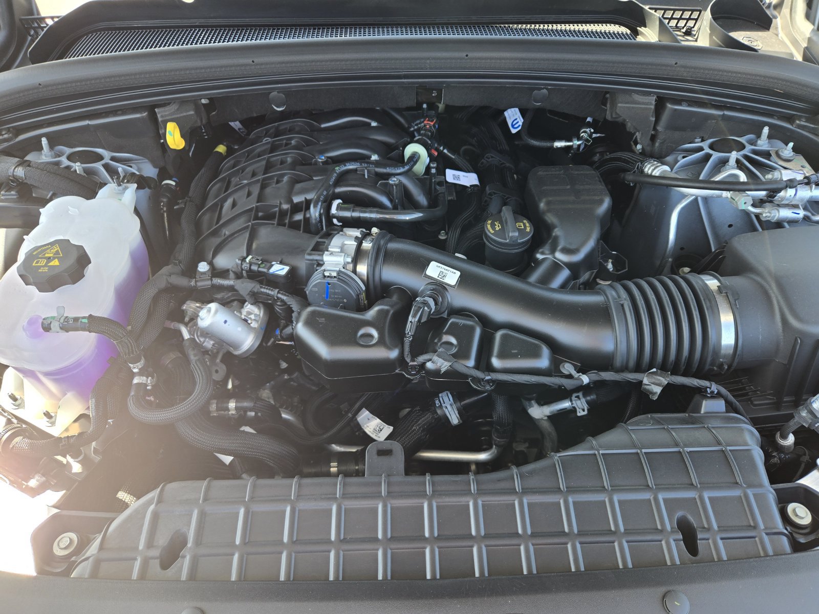 New 2027 Jeep Grand Cherokee Laredo X RWD image 25