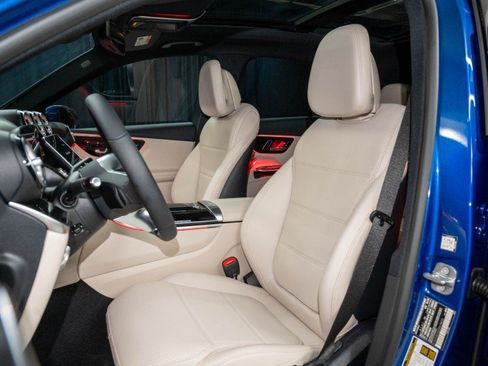 New 2026 Mercedes-Benz GLC 300 image 11