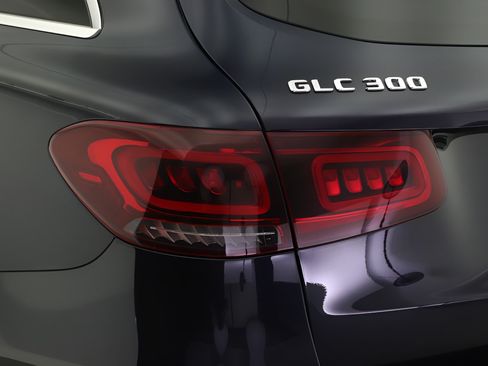 Certified 2022 Mercedes-Benz GLC 300 image 18