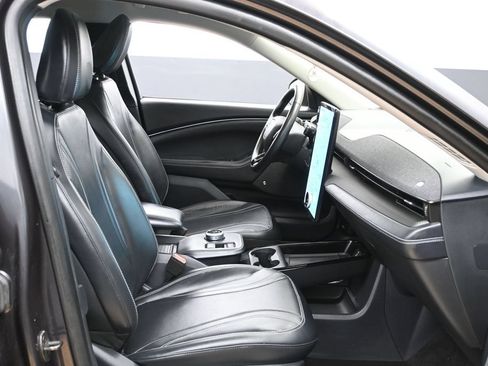 Used 2022 Ford Mustang Mach-E Premium AWD/4WD image 26